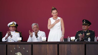 La esposa del presidente anunció su salida de esta red social