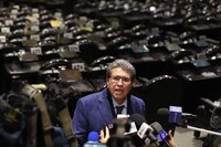 Diputados aplazan discusión sobre Ley del Infonavit