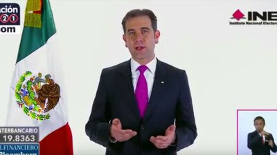 El consejero presidente del INE anuncia los resultados del Conteo Rápido.