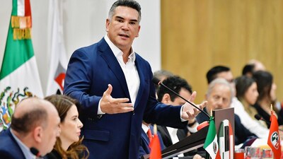 Advirtió que "las mayorías calificadas son peligrosísimas cuando hay un régimen autoritario"