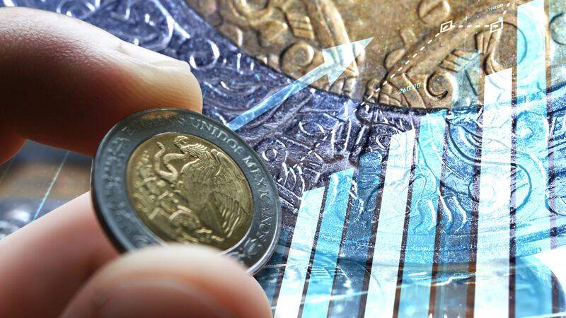 Peso mexicano se aprecia frente al dólar tras comentarios sobre el T-MEC