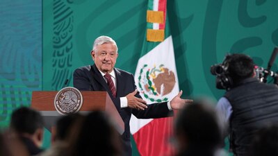 El presidente aseguró que quizá el error en vacunación COVID-19 fue un montaje