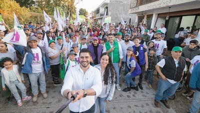 Sin que se haya dicho oficialmente, las renuncias pudieron deberse a amenazas
