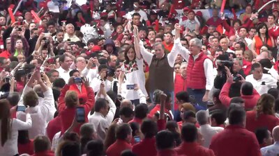 José Antonio Meade cerró su precampaña en Tlalnepantla, Estado de México, uno de los bastiones del priismo