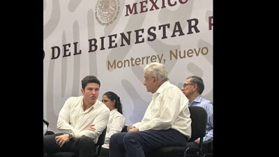 Tuvieron una reunión privada y hablaron sobre Tesla