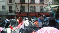 Hallan restos humanos en excampamento de migrantes en CDMX; podría ser colombiano desaparecido