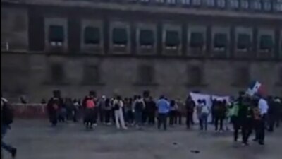 Los manifestantes, miembros del Poder Judicial, exigían Sheinbaum que los escuchara