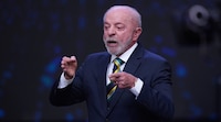 Lula da Silva dice que Brasil deberá elegir entre “besar” su bandera o “ponerse a 4 patas” ante EU