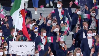 La delegación mexicana fue una de las más entusiastas durante el desfile de inauguración de Tokio 2020
