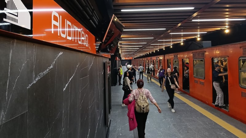 Reabren la estación Auditorio del Metro tras casi 5 meses en remodelación