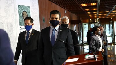 El exgobernador es investigado por la FGR por la compra-venta de un departamento