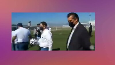 El gobernador visitó el penal de Apodaca y le hizo una broma a uno de los reclusos