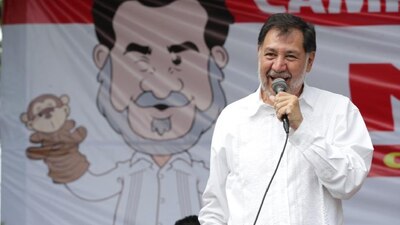 Lamentó que Adán Augusto, Claudia Sheinbaum y Marcelo Ebrard cuenten con bardas