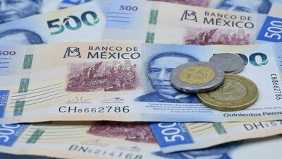 La apreciación ante el dólar es de 1.17%, de acuerdo con datos de Bloomberg