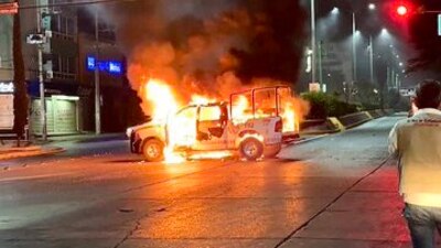 Normalistas se enfrentaron con elementos de seguridad