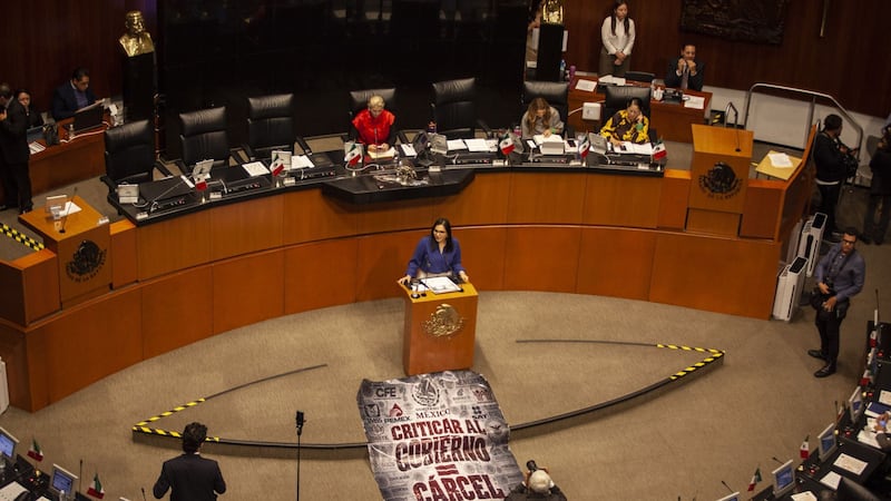 Senado avala en lo general y lo particular la ‘Ley Antimemes’; incluye algunas reservas