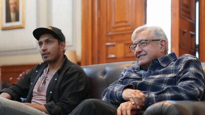 El presidente aprovechó para invitar a su marcha