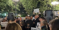 “¡Traidor, traidor!“: Alcalde de NY enfrenta críticas de judíos y manifestantes propalestinos