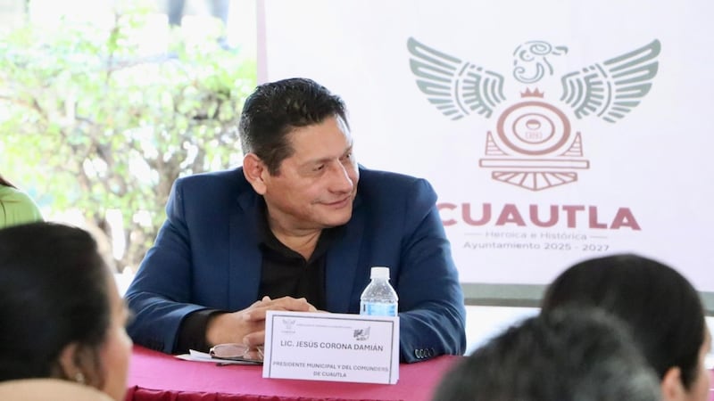 Critican a alcalde de Cuautla por asistir en presunto estado de ebriedad a sesión de cabildo