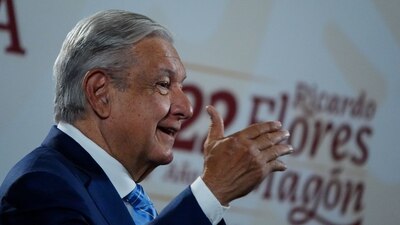 El funcionario confrontó a colectivos y familiares de desaparecidos frente a Segob