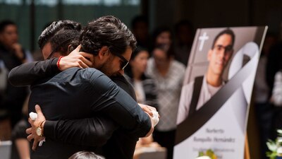 Homenaje al estudiante Norberto Ronquillo