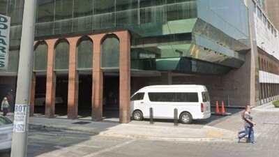 Se informó que de los 250 invitados, 200 presentaron síntomas y 100 tuvieron que ser hospitalizados