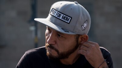 En el último mensaje señaló que unos policías lo habían detenido, pero ya iba a casa