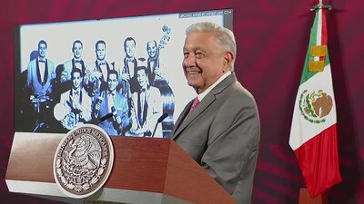 AMLO no dejó pasar el tema de los OVNIS