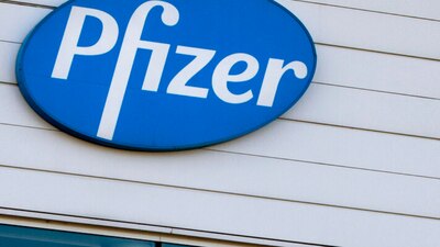 La farmacéutica ofrecerá una tercera dosis a 144 voluntarios entre los que participaron en los primeros ensayos en EU