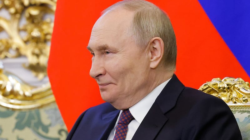 Putin alista viaje a Hungría para ver a Trump, pese a orden de arresto