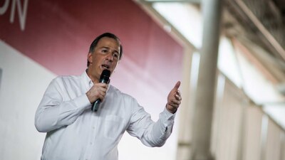 El precandidato del PRI estuvo en un evento en Aguascalientes