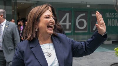 La excandidata presidencial acudió este viernes a las instalaciones del TEPJF