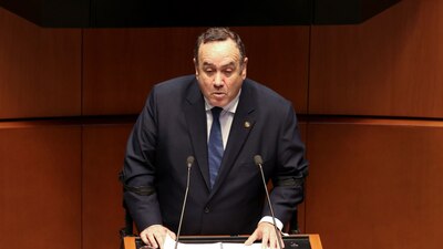 El presidente de Guatemala aseguró que México ha sido irresponsable