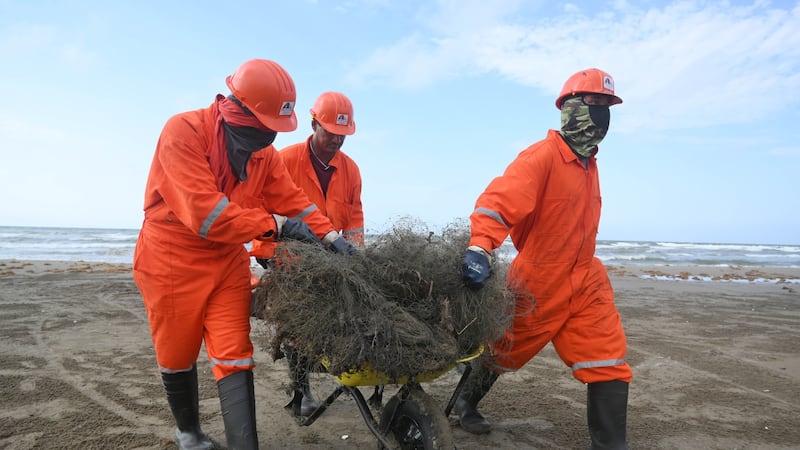 Pese a derrame de hidrocarburos, Marina asegura que las playas están limpias para las vacaciones