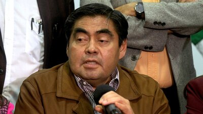 Esta es la egunda vez que Barbosa se postula como candidato a gobernador de Puebla