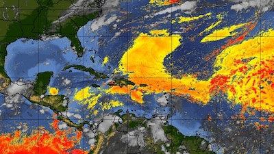 Los efectos que ocasiona el polvo del Sahara son atardeceres y amaneceres en tonos rojizos