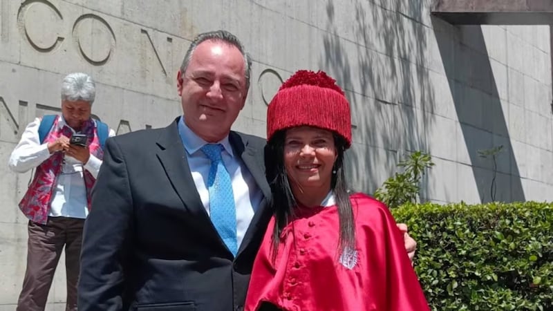 IPN entrega el grado Doctor Honoris Causa a Manuela Obrador Narváez, prima de AMLO