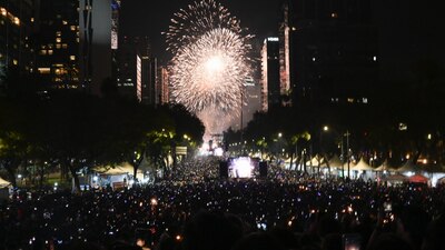 Los asistentes abarrotaron Paseo de la Reforma, donde se presentó Blades