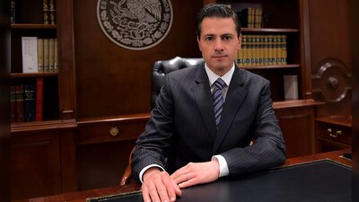 El presidente dijo que los 50 consulados en EU se convertirán en defensorías de los mexicanos