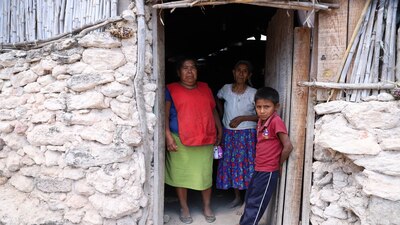 Oaxaca sigue manteniéndose con el mayor número de municipios con población en situación de pobreza