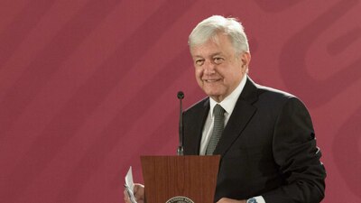Andrés Manuel López Obrador durante su segunda conferencia matutina ante medios de comunicación