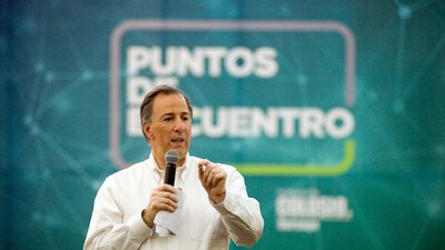 El aspirante tricolor anduvo de visita por Durango