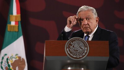 Acusó que la SCJN busca violar la Ley, al analizar la asignación de plurinominales sin que sea su atribución