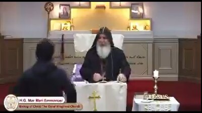 Un sacerdote fue agredido cuando oficiaba una misa en una iglesia de Australia