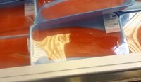 VIDEO: Comprador capta gusanos en salmón del Costco