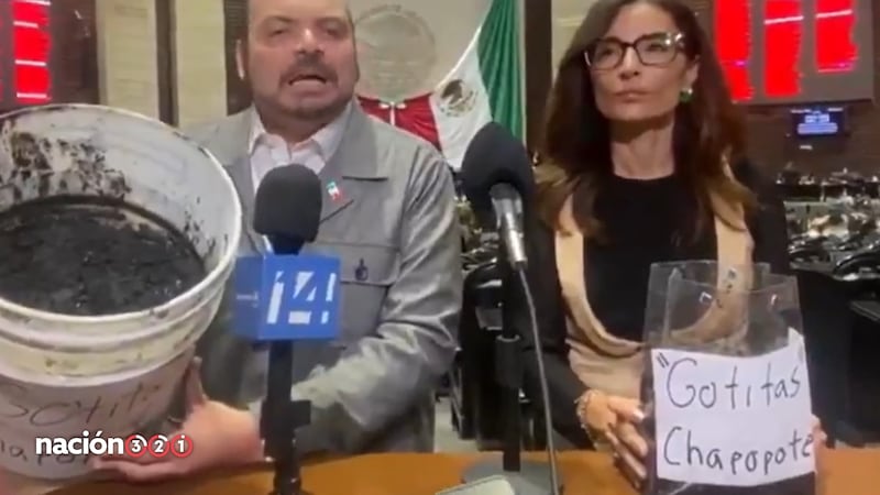 Diputados de MC llevan “gotitas de chapopote” a San Lázaro