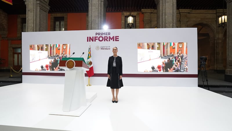 “Cuando no hay corrupción, como en los gobiernos de la 4T, alcanza para más”: Sheinbaum