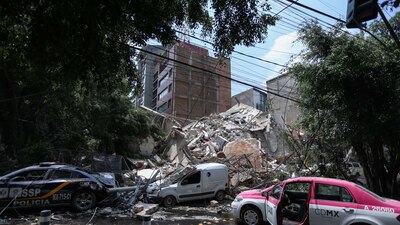 Cámaras de vigilancia captaron el derrumbe en Ámsterdam y Laredo, en la Condesa