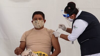 Desde el 24 de diciembre hasta las 18:30 horas de este lunes se ha vacunado a 9,579 personas