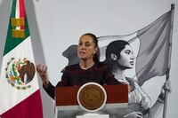 ¿Qué compromisos hizo Sheinbaum con maestros de la CNTE?